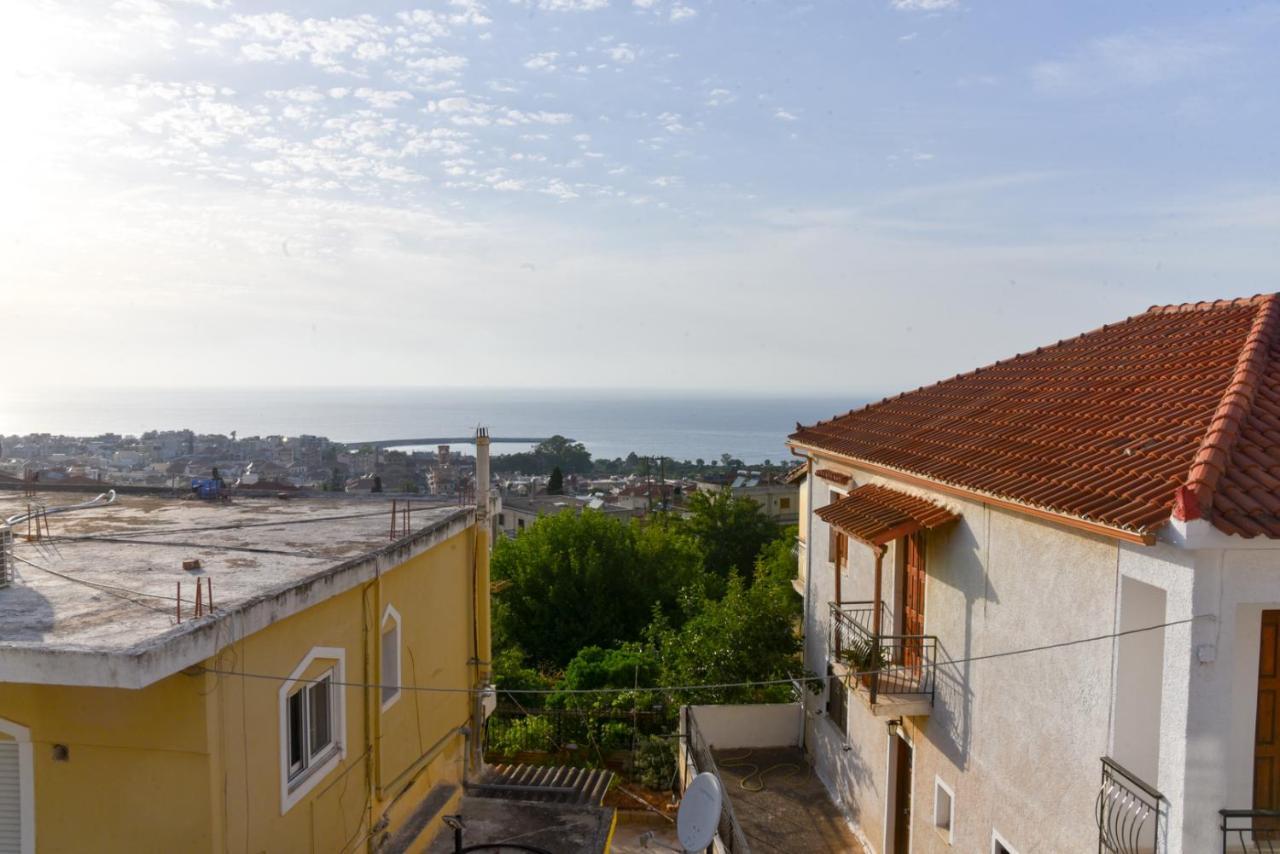 Prana'S Castle Apartment Kyparissia Exterior photo